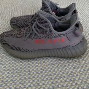 Yeezy beluga 2.0 size 9 grey